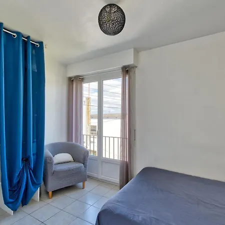 Apartment T2 Tout Equipe Fibre Plein Centre